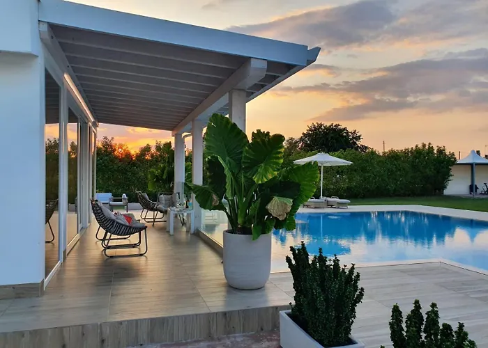 Female Resort