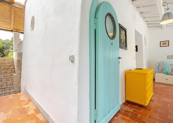 Villa Mariani - Italian Coastal Charm