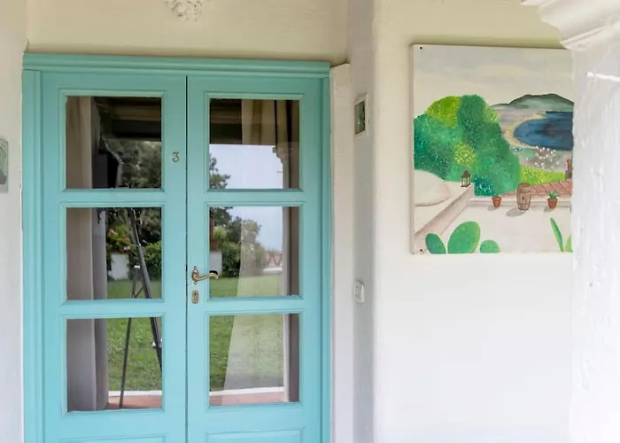 Villa Mariani - Italian Coastal Charm